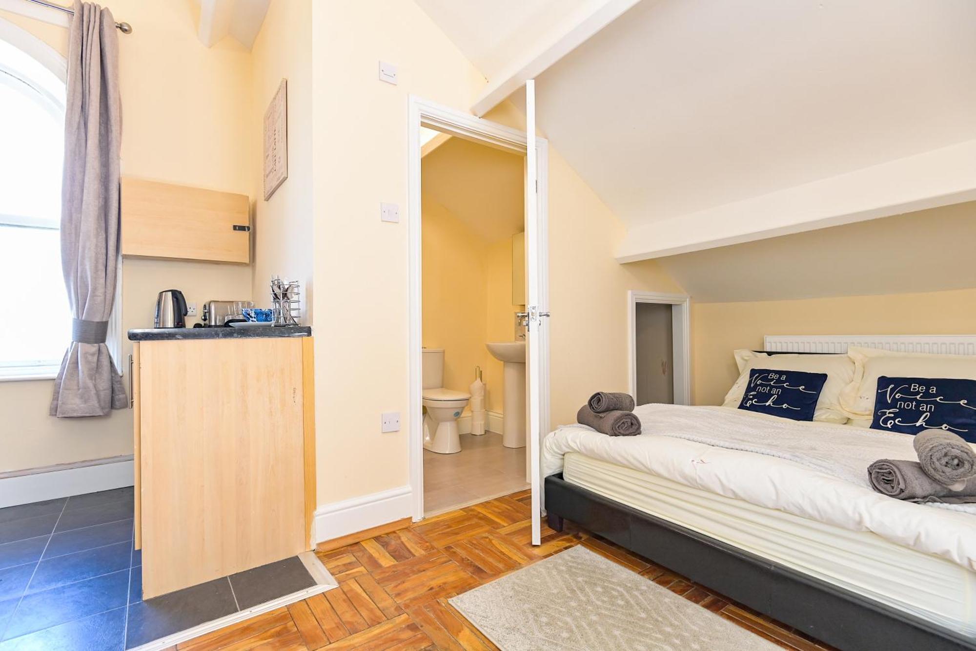 The Elm Wood Apartments ฮัดเดอร์สฟิลด์ ห้อง รูปภาพ