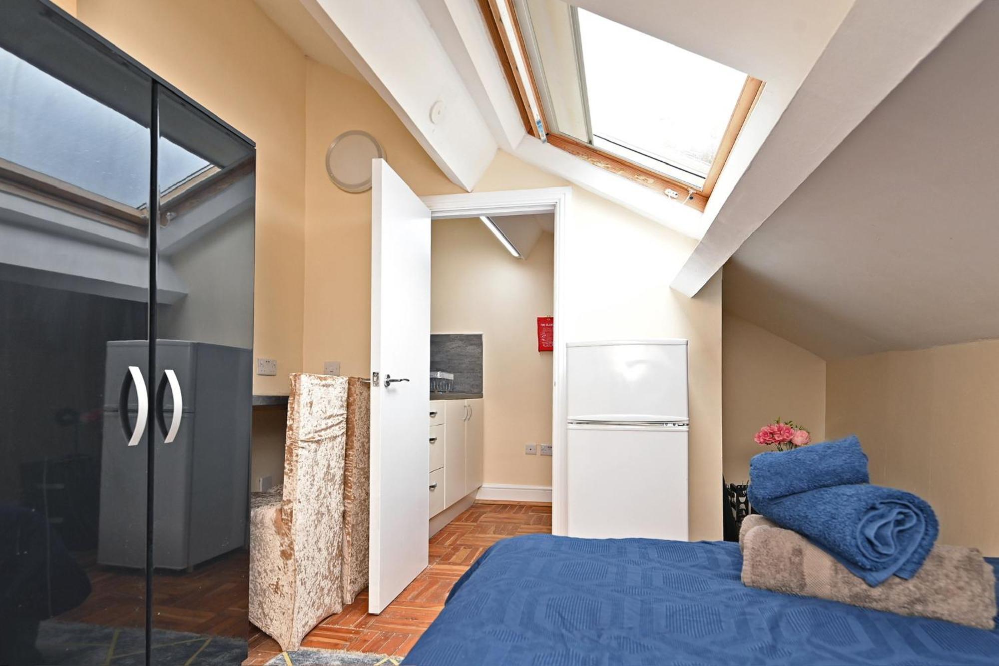 The Elm Wood Apartments ฮัดเดอร์สฟิลด์ ห้อง รูปภาพ